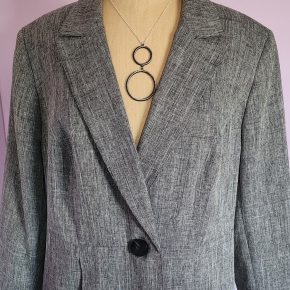 Jones Studio Blazer - Size 14W - Picture 1 of 6